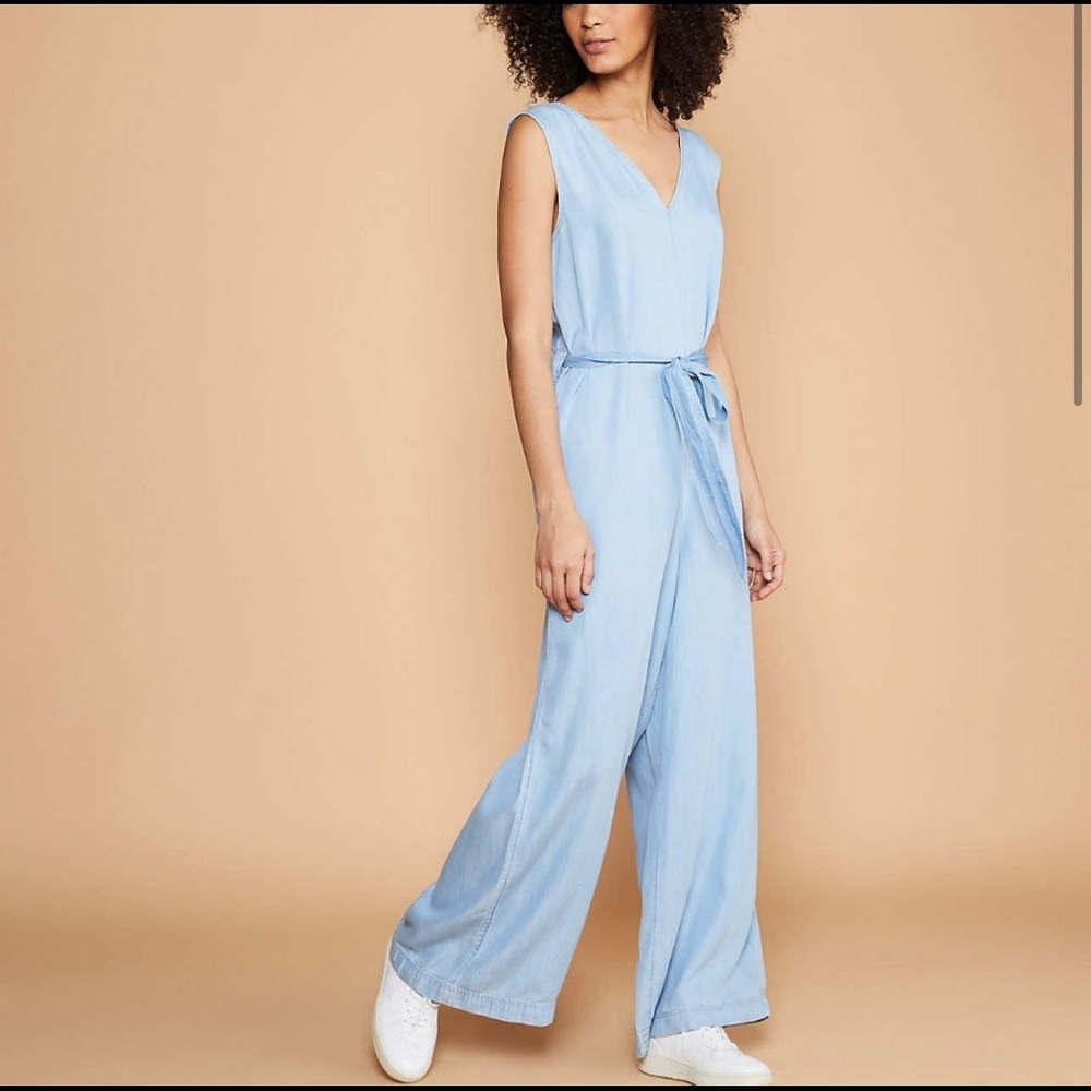 Lou & Grey (LOFT) Chambray Tie Waist Jumpsuit - XL